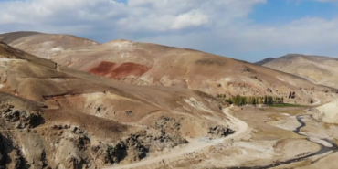 altin-maden-sahasi-990x556