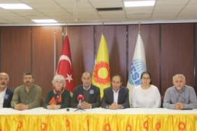 690x390cc-ank-09-11-2022-egitim-sen-basin-toplantisi5