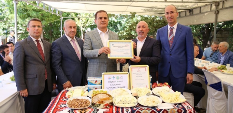 Yüksekova, Çirek Peyniri’ni marka yapmak istiyor