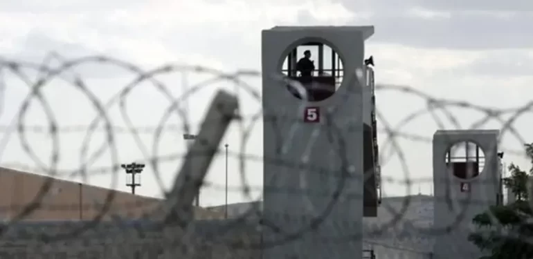AYM: Tutuklu mektubuna disiplin cezası ifade özgürlüğü ihlali