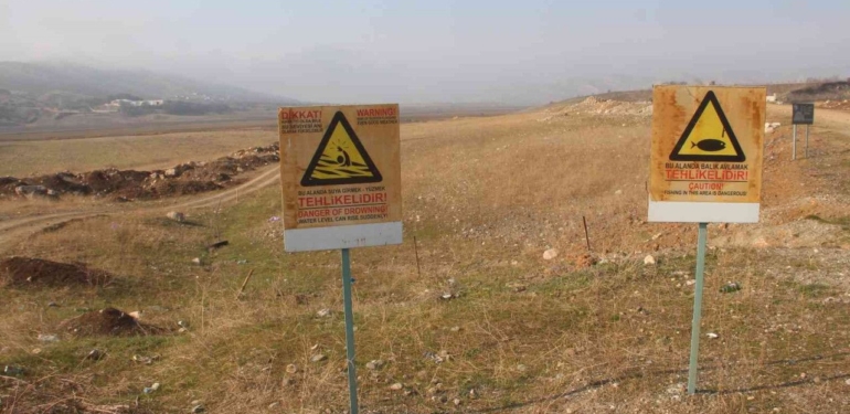 Elazığ’daki o fotoğraf kuraklığı çok net anlatıyor