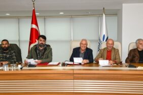 690x390cc-izm-14-01-2023-konak-ve-karabaglar-belediyesinde-tis-imzalandi1