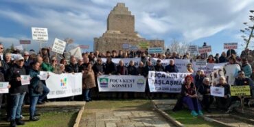 690x390cc-izm-21-01-2023-foca-tas-ocagina-karsi-eylem