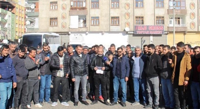 Diyarbakır’da inşaat işçilerinden ‘yevmiye’ eylemi
