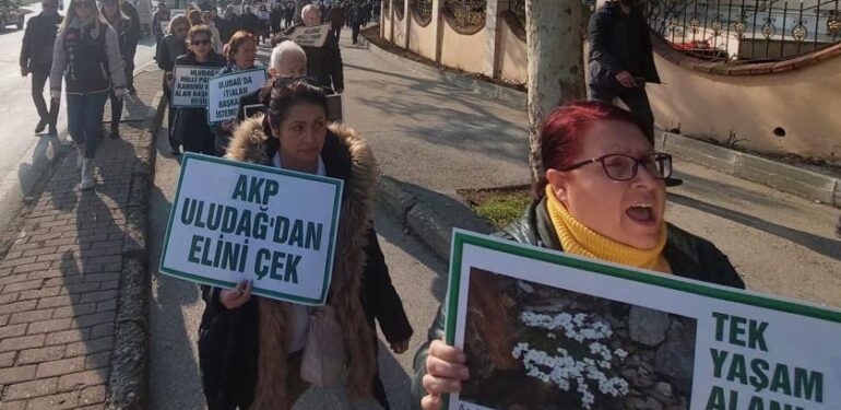 AKP’nin teklifi Meclis’ten geçti: Uludağ’da talanın önü açılıyor