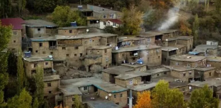 Uluslararası fotoğraf yarışmasında Bitlis’in köyü fotoğrafına altın madalya