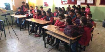 karsta-ogrencilere-yonelik-doga-egitimleri-araliksiz-devam-ediyorkars-iha