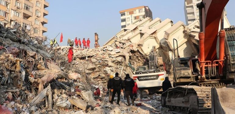 Maraş’ta yıkılan Ebrar Sitesi’nin müteahhitlerinden biri tutuklandı