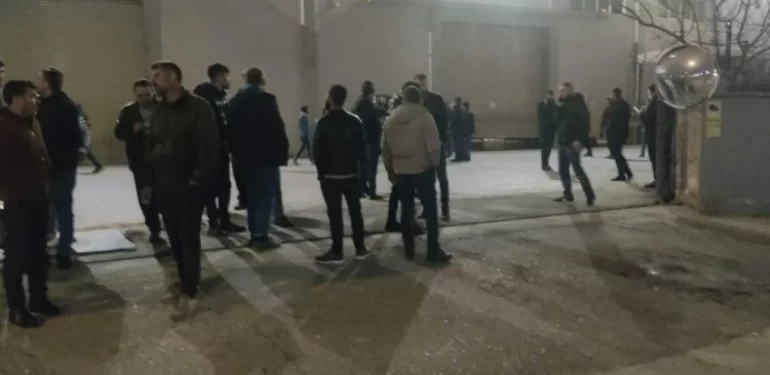 Depremden etkilenen Antep’te dışarı çıkmak isteyen işçilere patron engeli