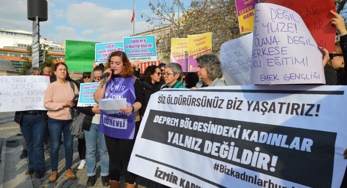 İzmir’de depremzede kadınlar için dayanışma kampanyası