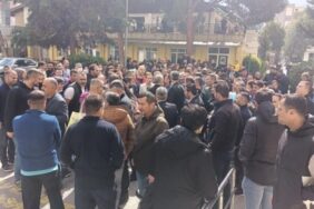 690x390cc-izm-10-03-2023-toplu-sozlemeye-deprem-bahanesi (1)