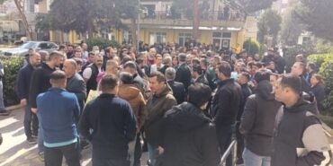 690x390cc-izm-10-03-2023-toplu-sozlemeye-deprem-bahanesi (1)