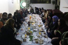 690x390cc-urf-30-03-2023-senyasar-ailesi-iftar4