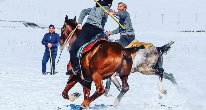 Kars’ta cirit sporu unutulmuyor