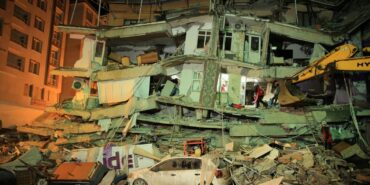 deprem-2-1320x742