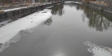 kars-cayinin-buzlari-eridi-3