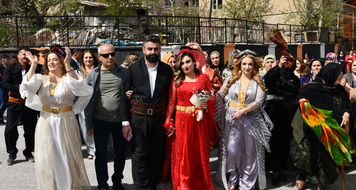 Hakkari’de 100 yıllık gelenek yaşatılıyor