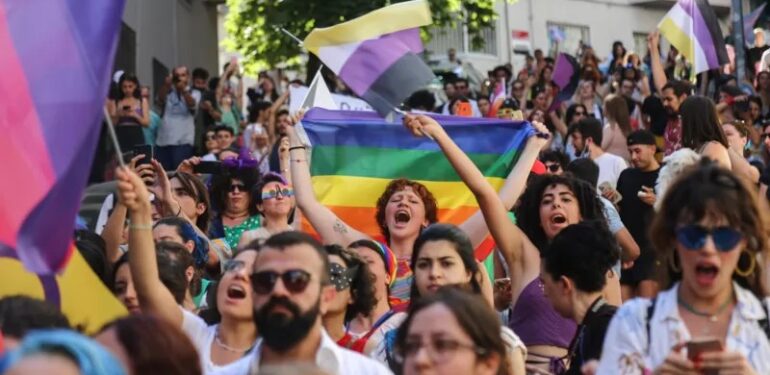LGBTİ+ dernekleri, seçim kampanyasındaki nefret dilinden şikâyetçi: ‘Biz kime güveneceğiz?’