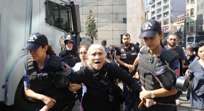 AYM’den ihlal kararı: Cumartesi Anneleri’nin eylemi saygıyla karşılanmalı