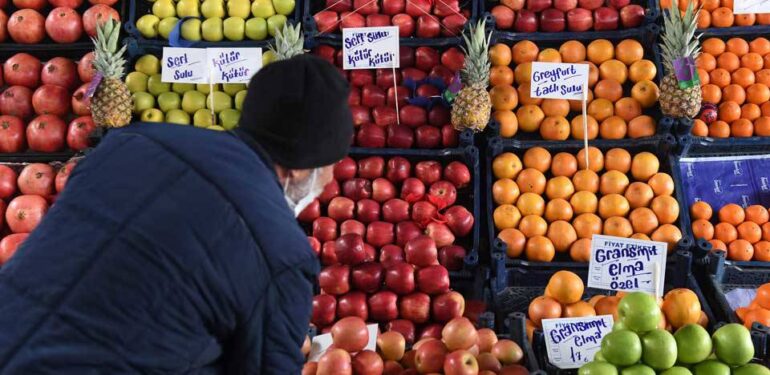 TÜİK’e göre enflasyon yıllık bazda yüzde 43,68 oldu