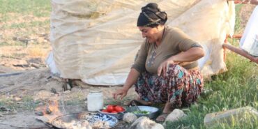 690x390cc-izm-01-06-2023-mevsimlik-tarim-iscileri-rop-sakine-ceri1