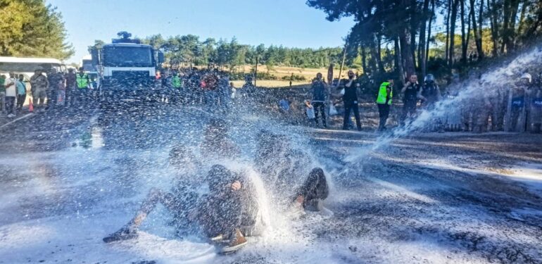 Akbelen Nöbeti Abluka Altına Alındı: 20 Kişi Alıkondu, 1 Kişi Kafa Travması Geçirdi