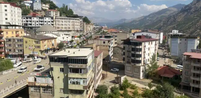 Şemdinli’de şüpheli kadın ölümü
