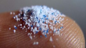 mikroplastik-990x556