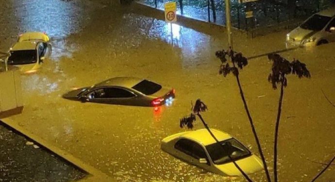 1 ila 5 yaş arasındaki 3 kardeş sel sularına kapıldı