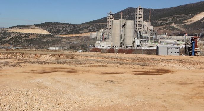 Maraş’taki Çöçelli bölgesi sanayi kuruluşlarının kıskacında