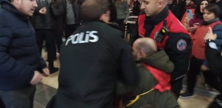 Urfa’daki Özak Tekstil işçilerine gözaltı