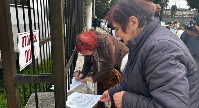 Mersin’de taş ocağına karşı dilekçe