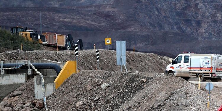 İliç’te arama çalışmaları durduruldu