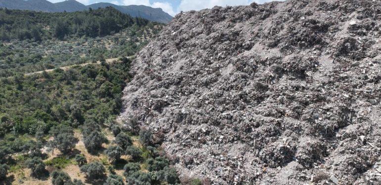 TEMA Vakfı: Hatay’daki enkaz atıkları zehir saçıyor