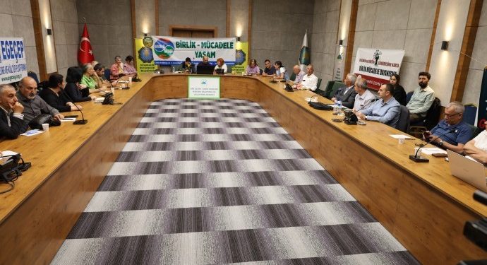 Yekitiya Ekolojiyê li Amedê civiya