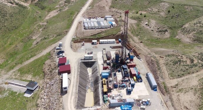 Uşak’ta orman ve dere yataklarına JES sondajı