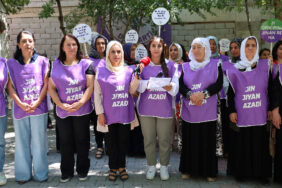 TJAdan-Afganistanli-kadinlara_-Birlikte-_jin-jiyan-azadi_-demeyi-surdurecegiz