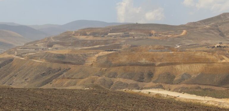Ağrı’da  maden faaliyetleri sürüyor:  7 köy göçe zorlanıyor