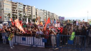690x390cc-izm-29-09-2024-yasam-hakki-savunuculari-hayvan-haklari-yasasi-aciklama3