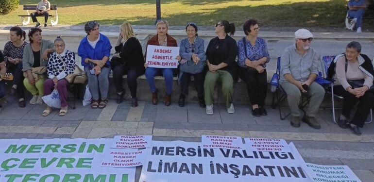 Mersin’de ‘asbestli liman’ protestosu