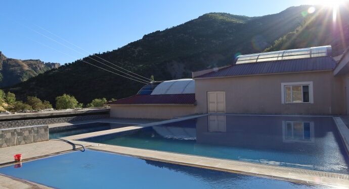 Germava Zumrudê 4 sal in girtî ye