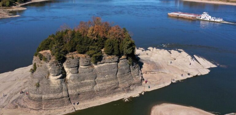 BM: Nehirler Son 30 Yılın En Düşük Seviyesine Ulaştı