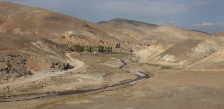 Ağrı Ekolojik Felaketin Eşiğinde