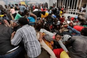 690x390cc-mrk-22-12-2024-nijerya-gida-dagitim-izdiham