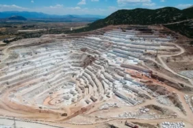 konutlara-135-metre-uzaklikta-bakanlik-orman-ve-tarim-alanlarinda-mermer-ocagina-onay-verdi-8u7z