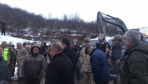 690x390cc-drsm-07-02-2025-sondaj-calismasina-koyluler-tepki-gosterdi