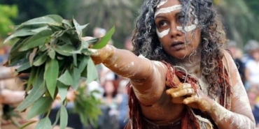 823x463cc-mrk-10-02-25-avustralya-aborijin-esitsizlilk-rapor